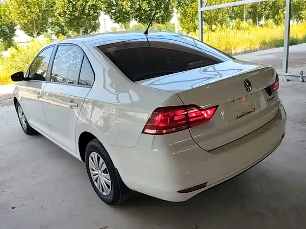 Volkswagen Santana 2021