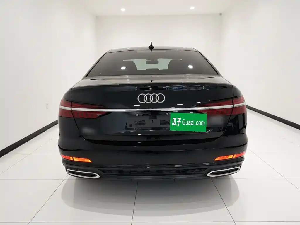 Audi A6L 2022