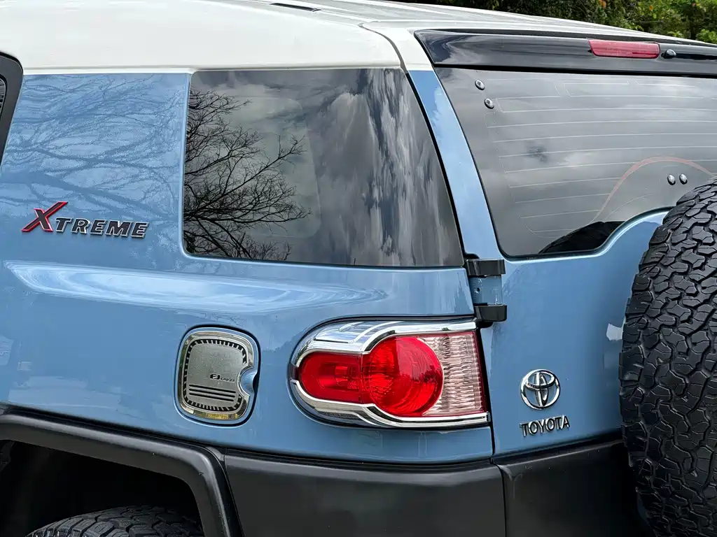 Toyota FJ Cruiser 2019 — фото 14