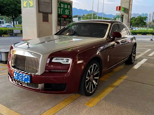 Rolls-Royce Ghost 2015