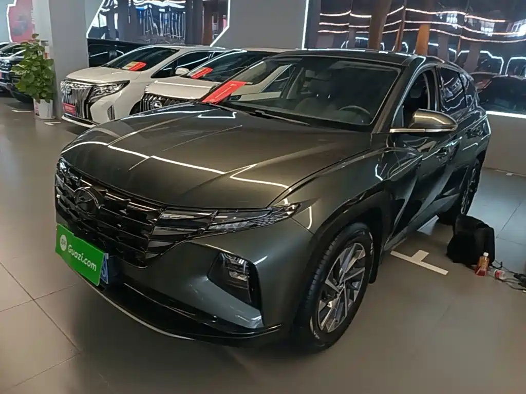 Hyundai Tucson 2022 — фото 2