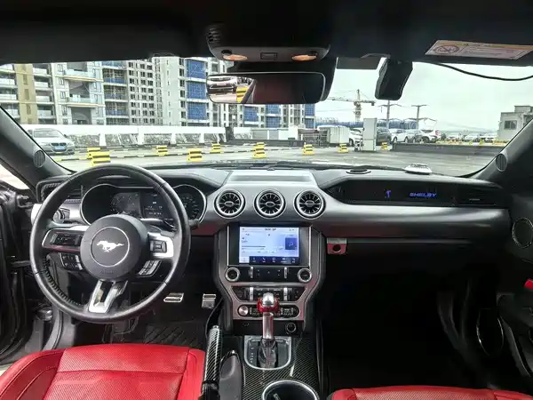 Ford Mustang 2023