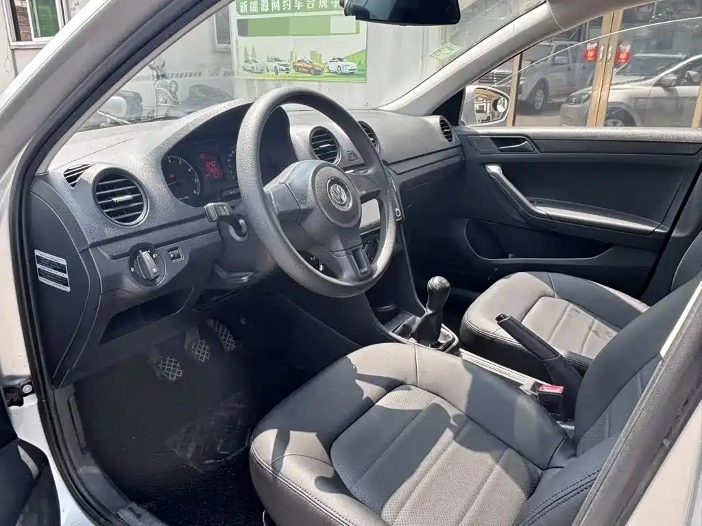 Volkswagen Jetta 2015