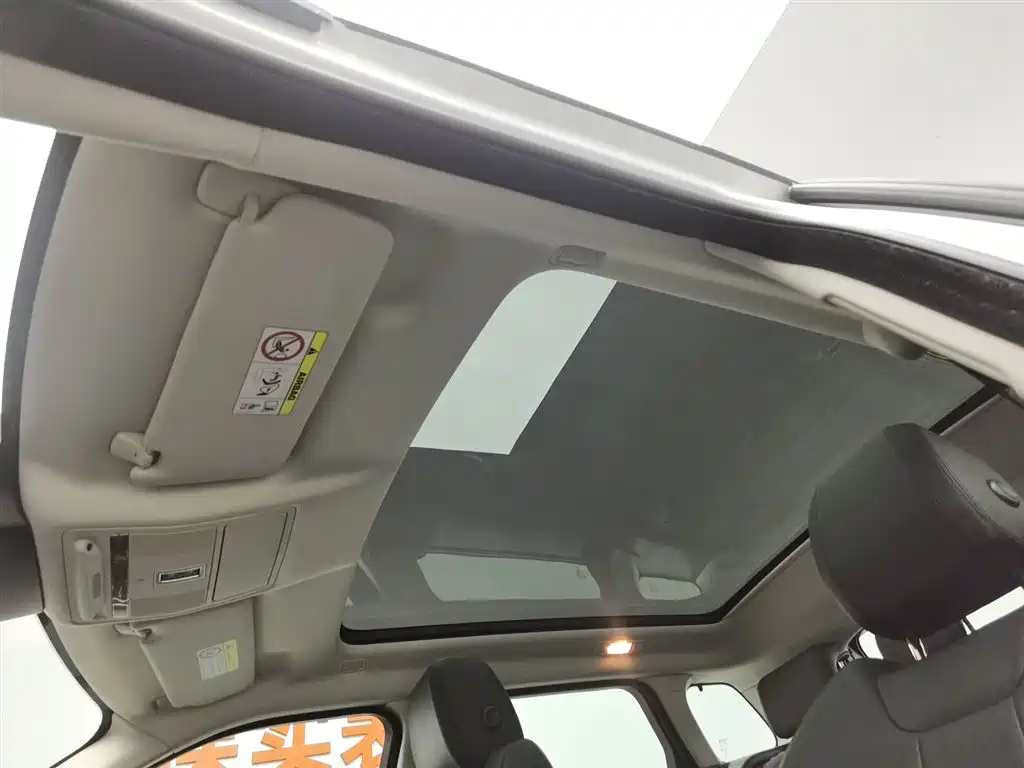 Land Rover Evoque 2017 — фото 14