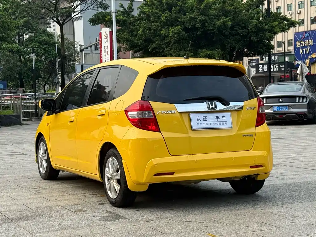 Honda Fit 2011 — фото 7