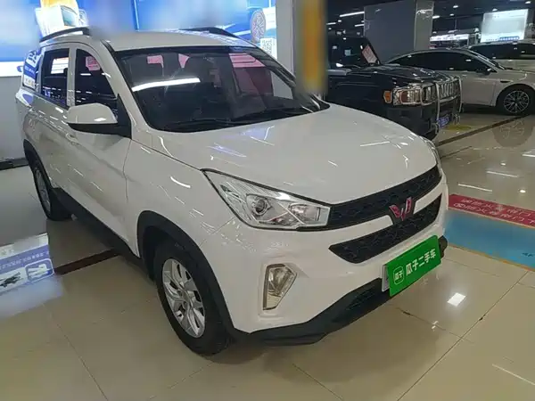 Wuling Hongguang S3 2018
