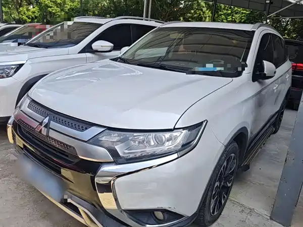 Mitsubishi Outlander 2019