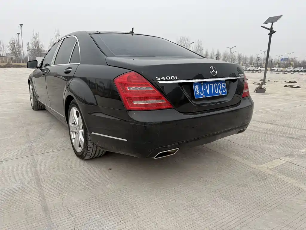 Mercedes-Benz S-Class 2010 — фото 3