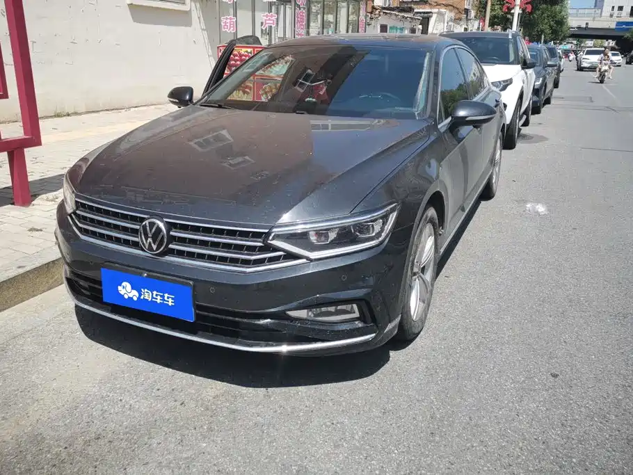 Volkswagen Magotan 2024