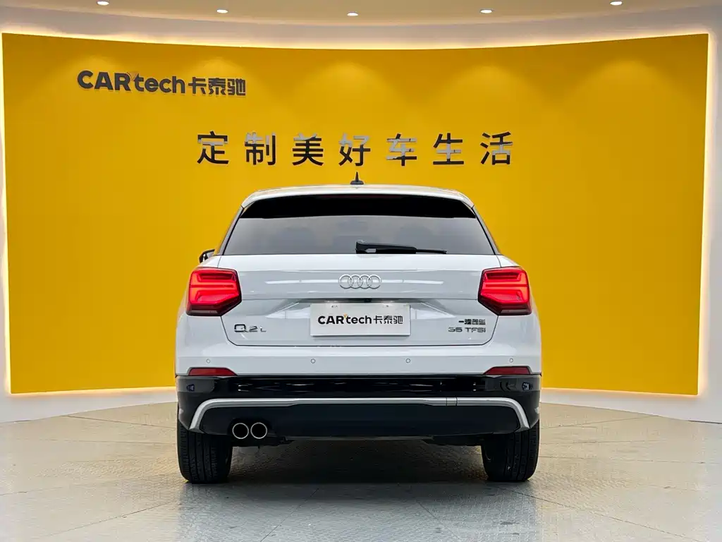 Audi Q2L 2021 — фото 28