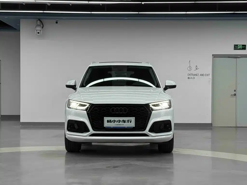 Audi Q5L 2019