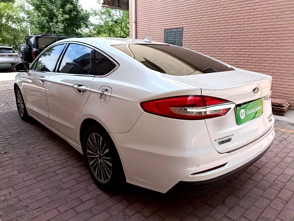 Ford Mondeo New Energy 2020 — фото 5
