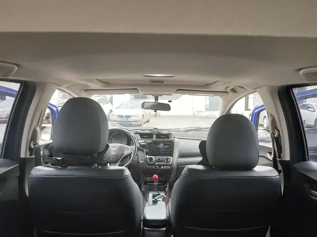 Honda Fit 2018 — фото 18