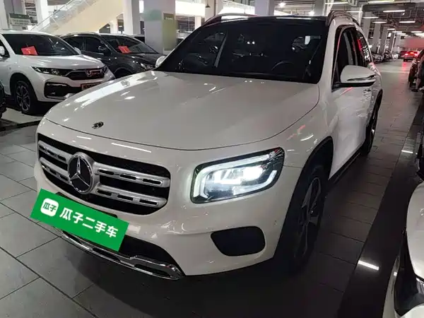 Mercedes-Benz GLB 2021