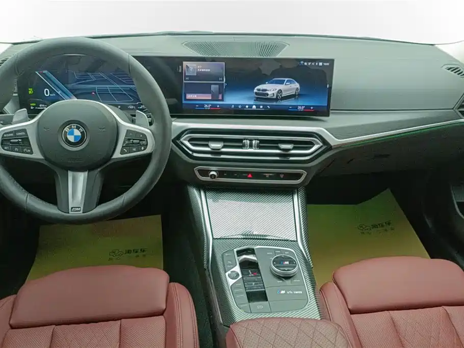 BMW 3 Series 2024 — фото 12