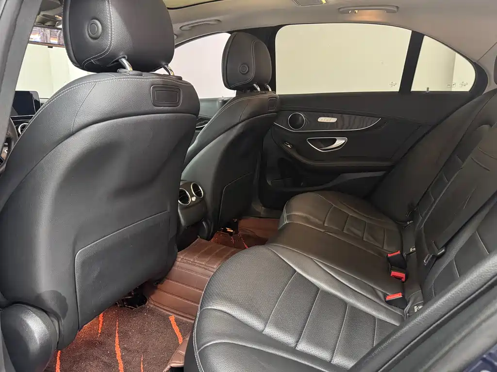 Mercedes-Benz C-Class 2018