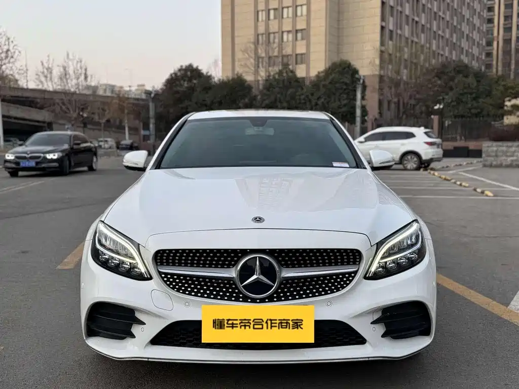 Mercedes-Benz C-Class 2019 — фото 2