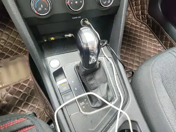 Volkswagen Tharu 2020