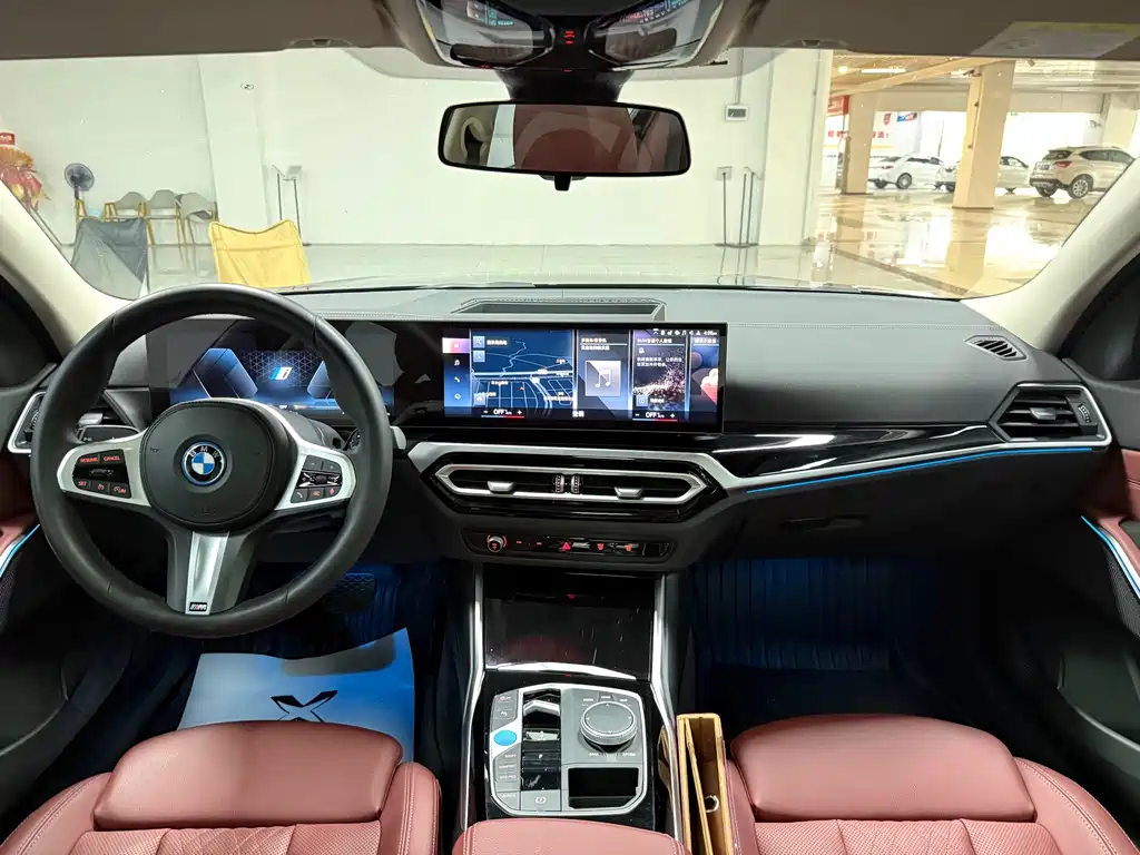 BMW i3 2023 — фото 9