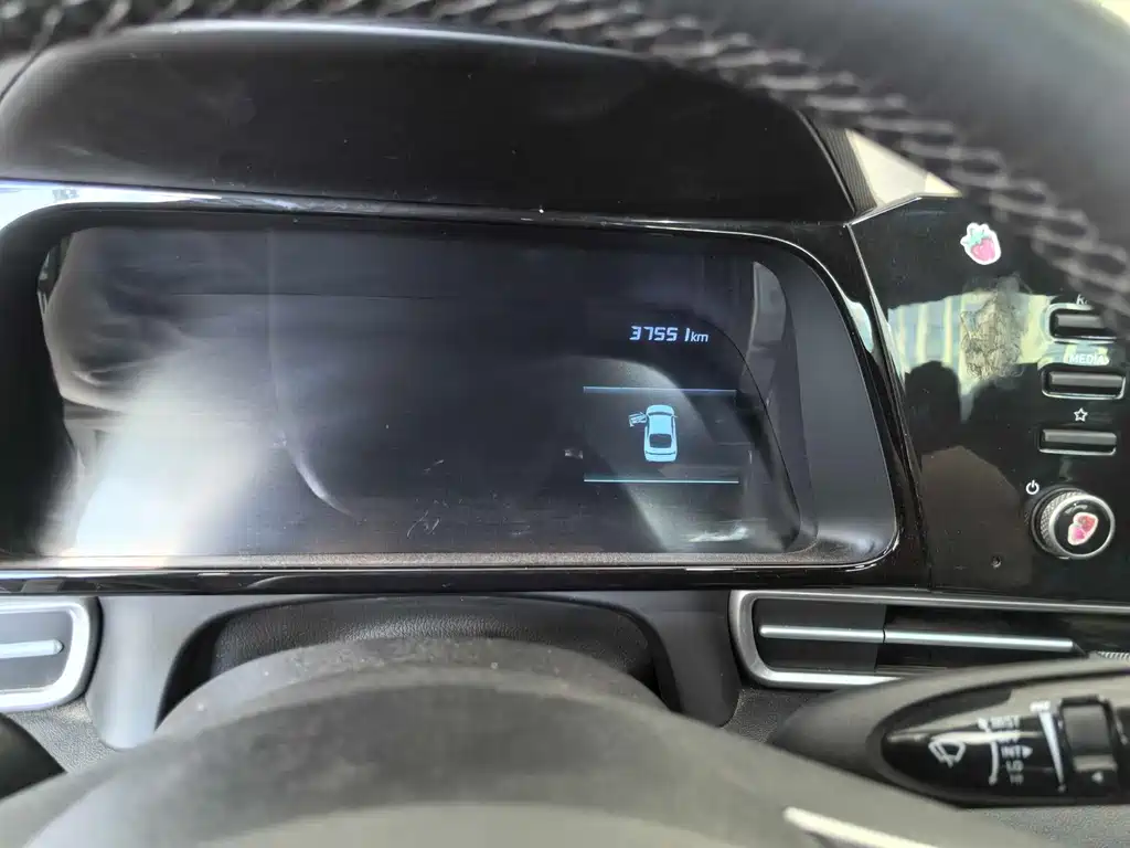 Hyundai Elantra 2023