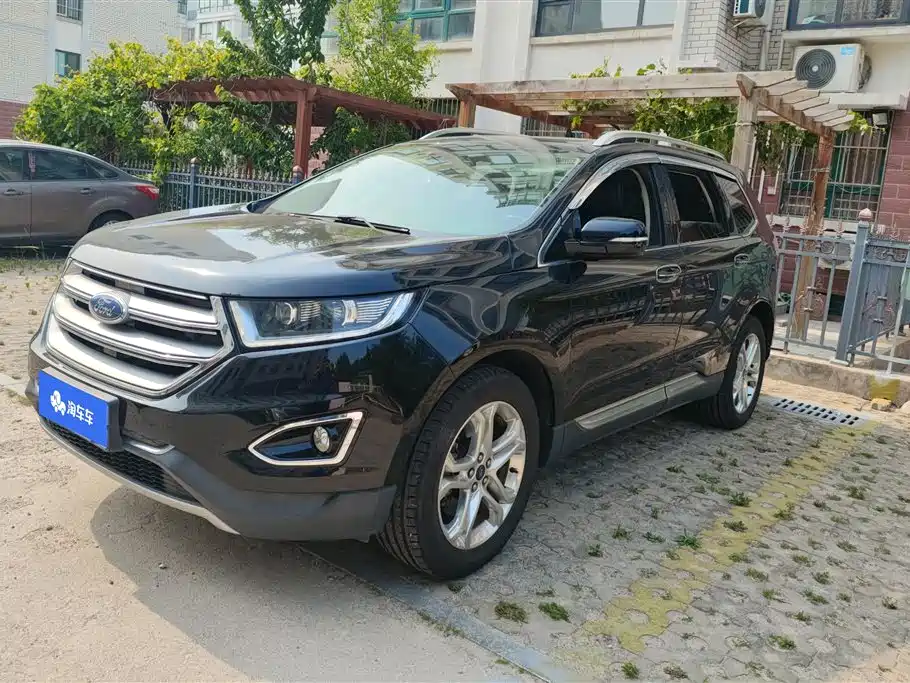 Ford Edge 2017 — фото 1