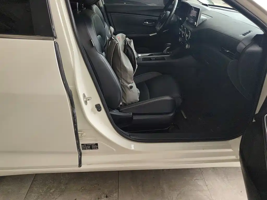 Nissan Sylphy 2020 — фото 25