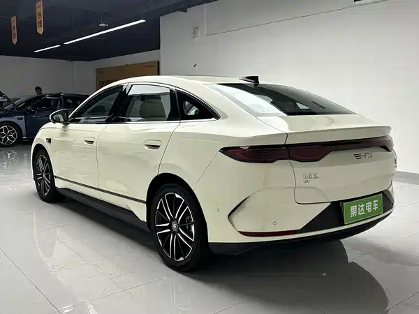 BYD Qin L 2025