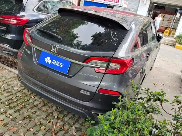 Honda Avancier 2017