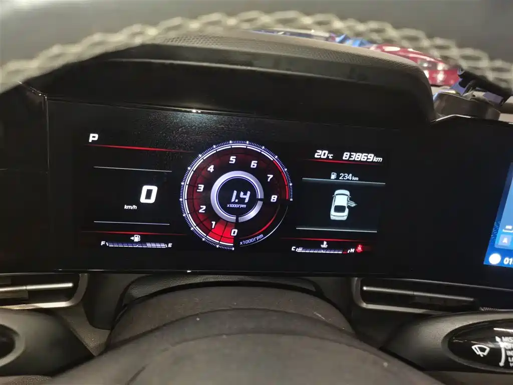 Hyundai Elantra 2021 — фото 12