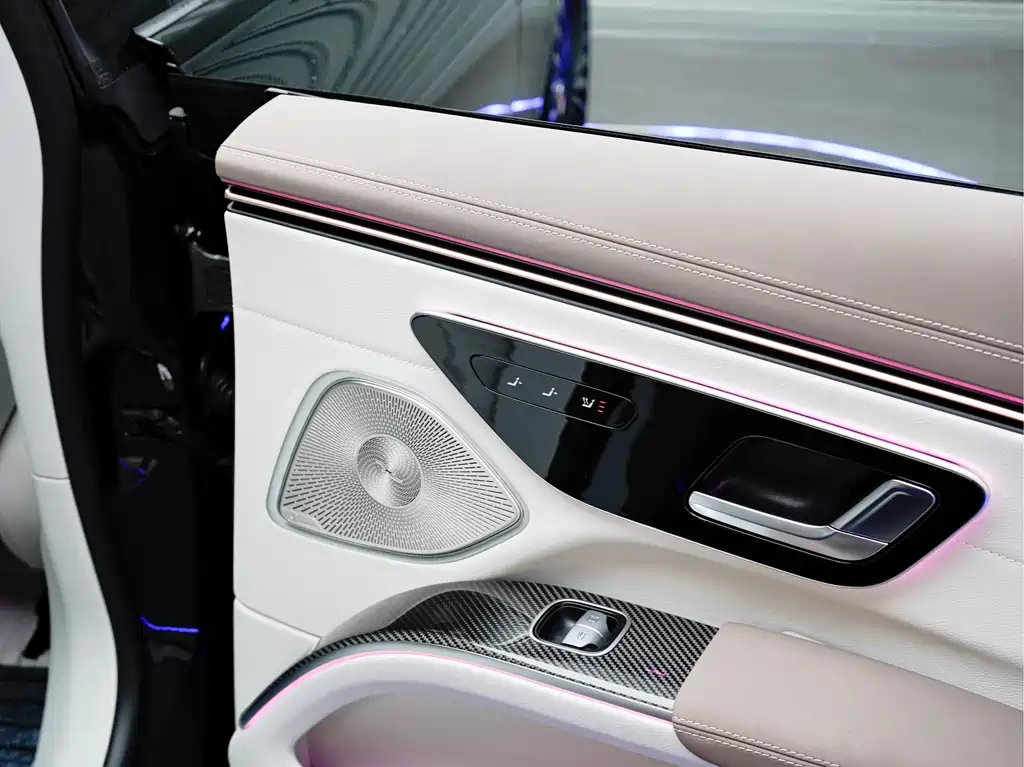 Mercedes-Benz EQS AMG 2025 — фото 15