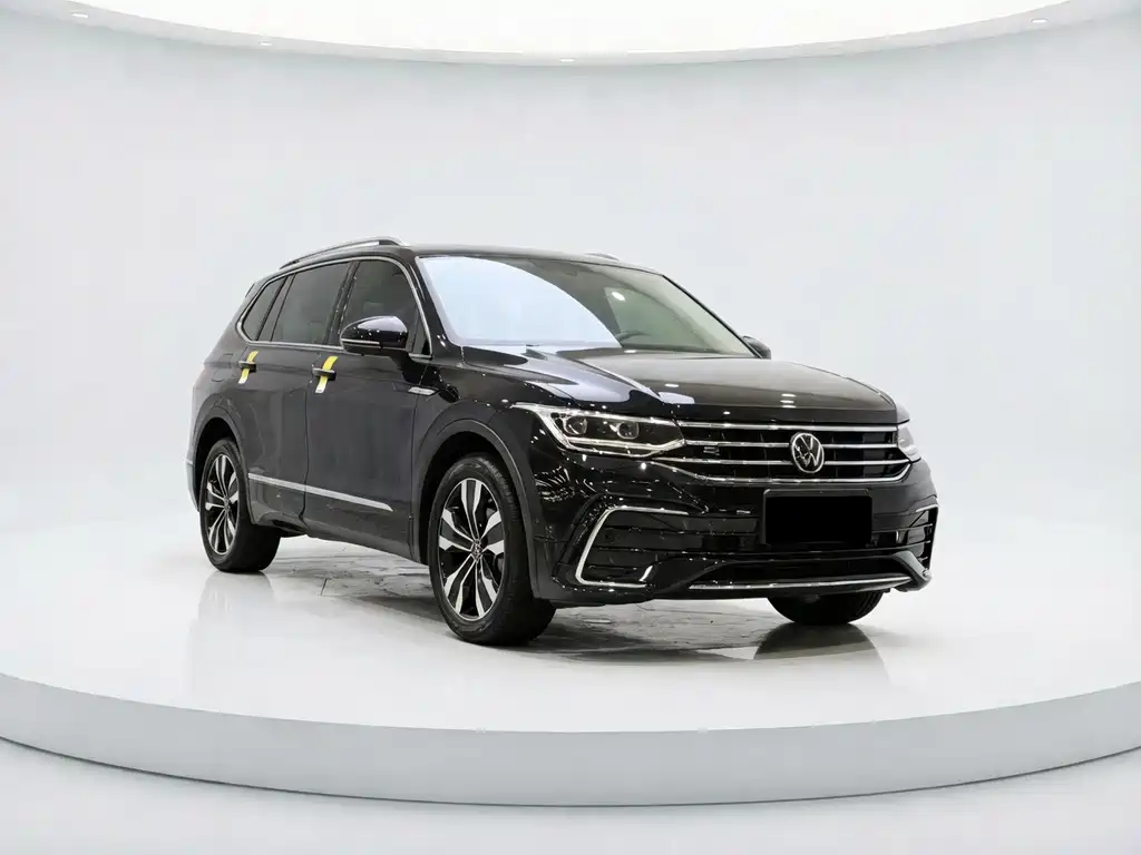 Volkswagen Tiguan L 2022 — фото 3