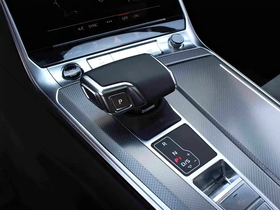 Audi A6L 2024