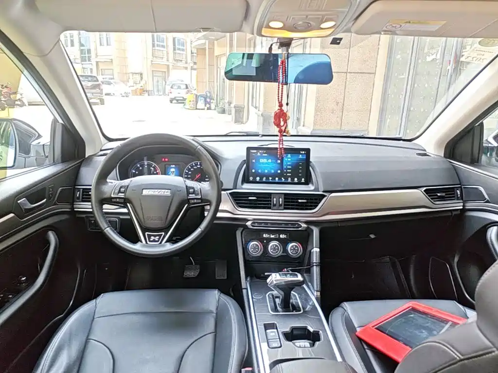 Haval H6 2021 — фото 10