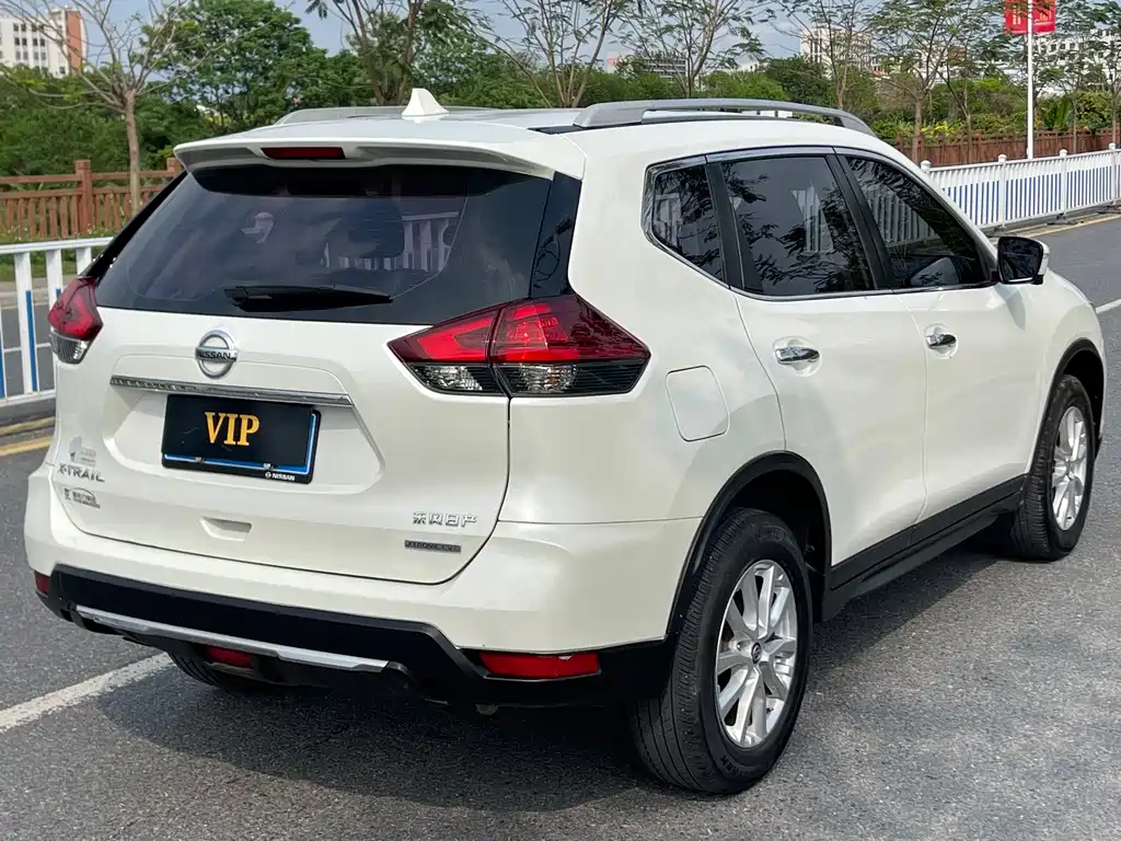Nissan X-Trail 2020 — фото 4