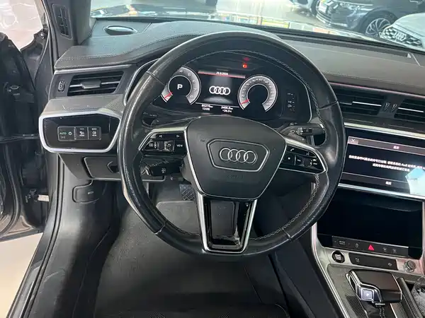 Audi A6L 2021