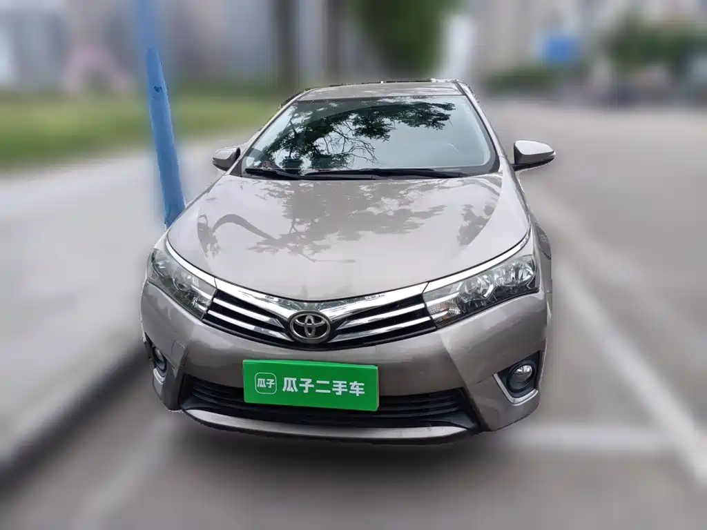 Toyota Corolla 2015 — фото 24