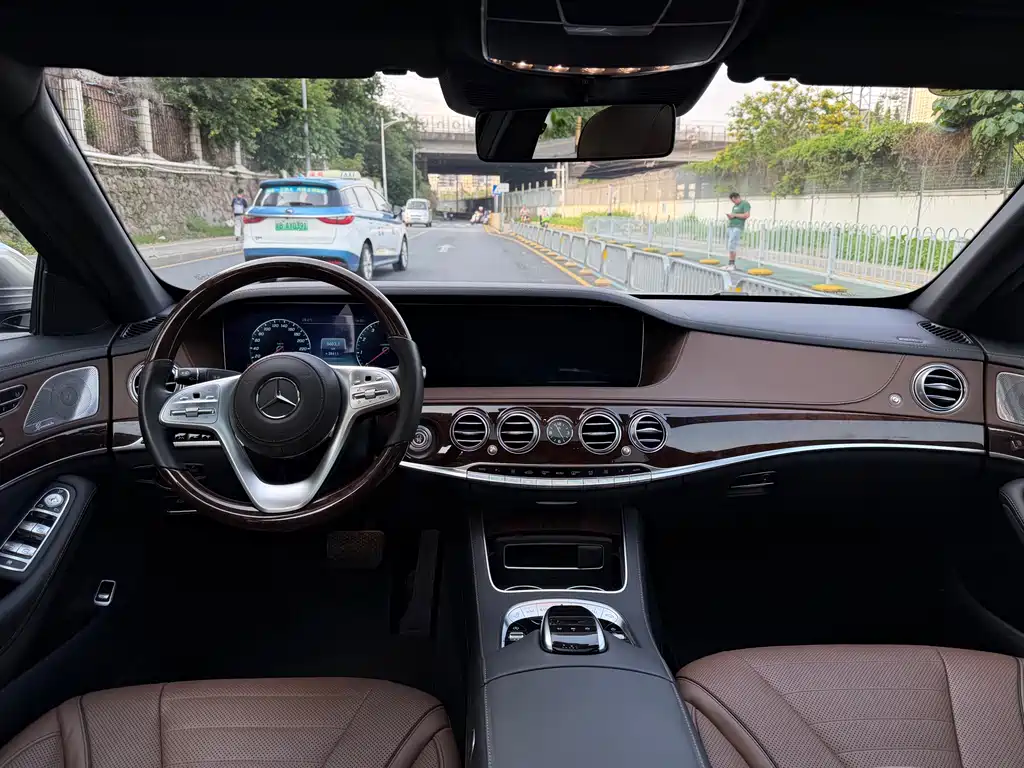 Mercedes-Benz S-Class 2020 — фото 6