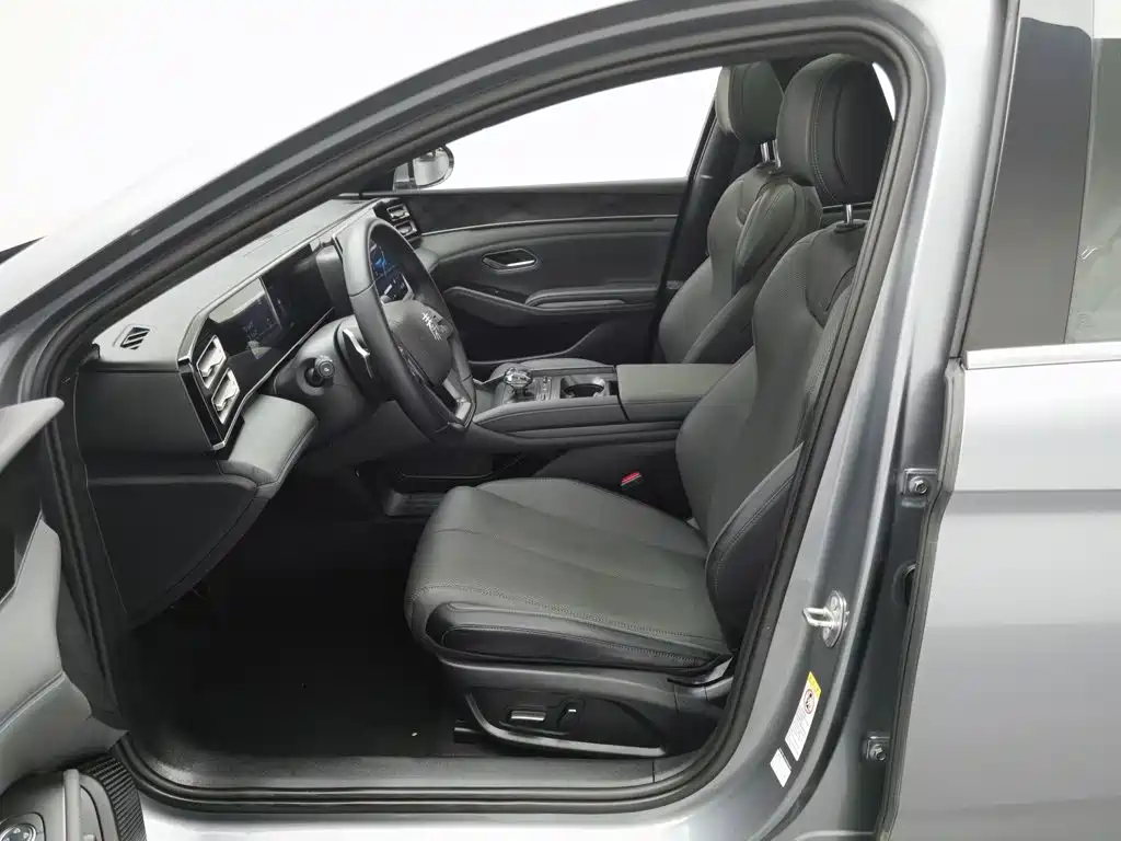 BYD Qin L 2025 — фото 10