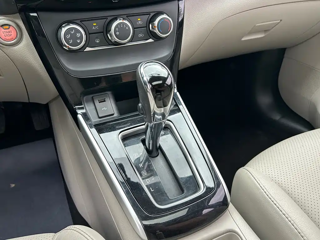 Nissan Sylphy 2019 — фото 18