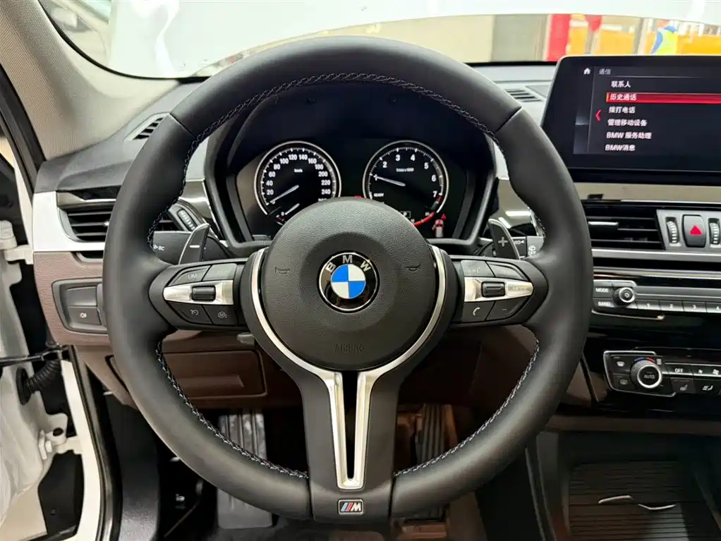 BMW X1 2022 — фото 11
