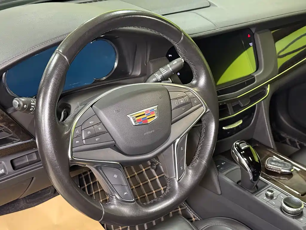 Cadillac CT6 2023 — фото 14