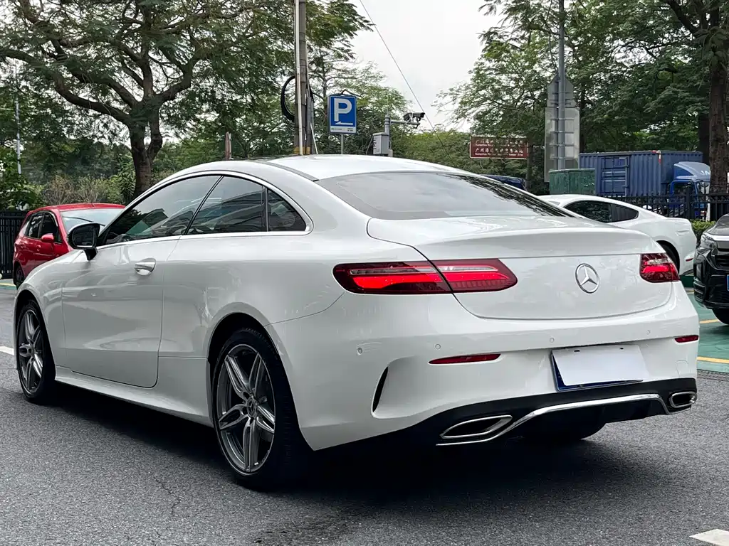 Mercedes-Benz E-Class 2018 — фото 4