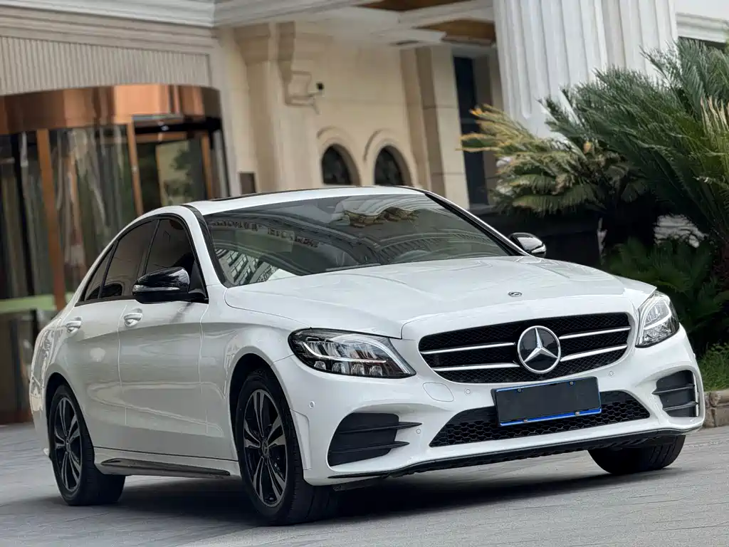 Mercedes-Benz C-Class 2019