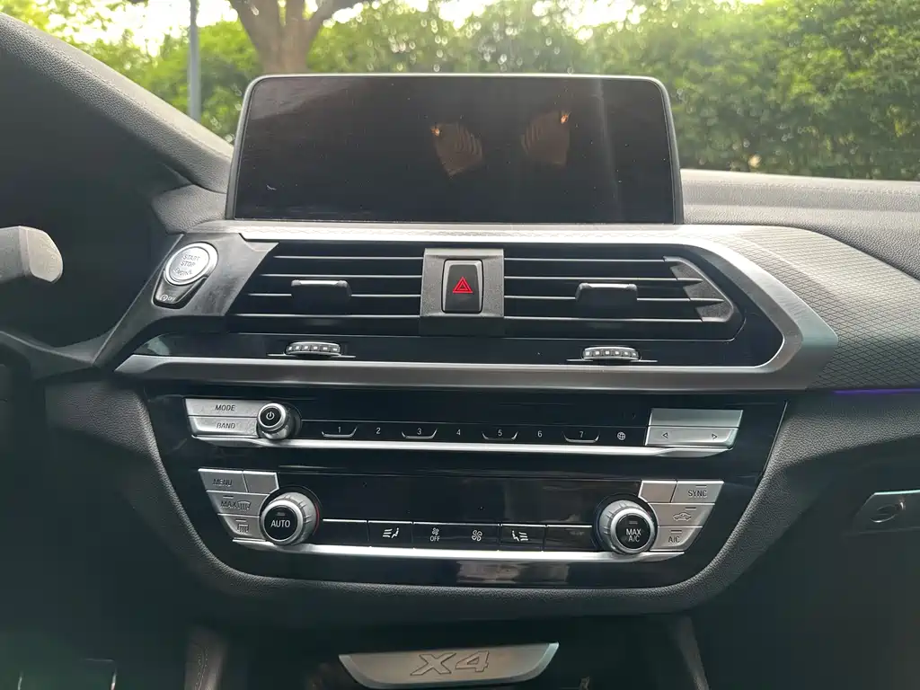 BMW X4 2020 — фото 16
