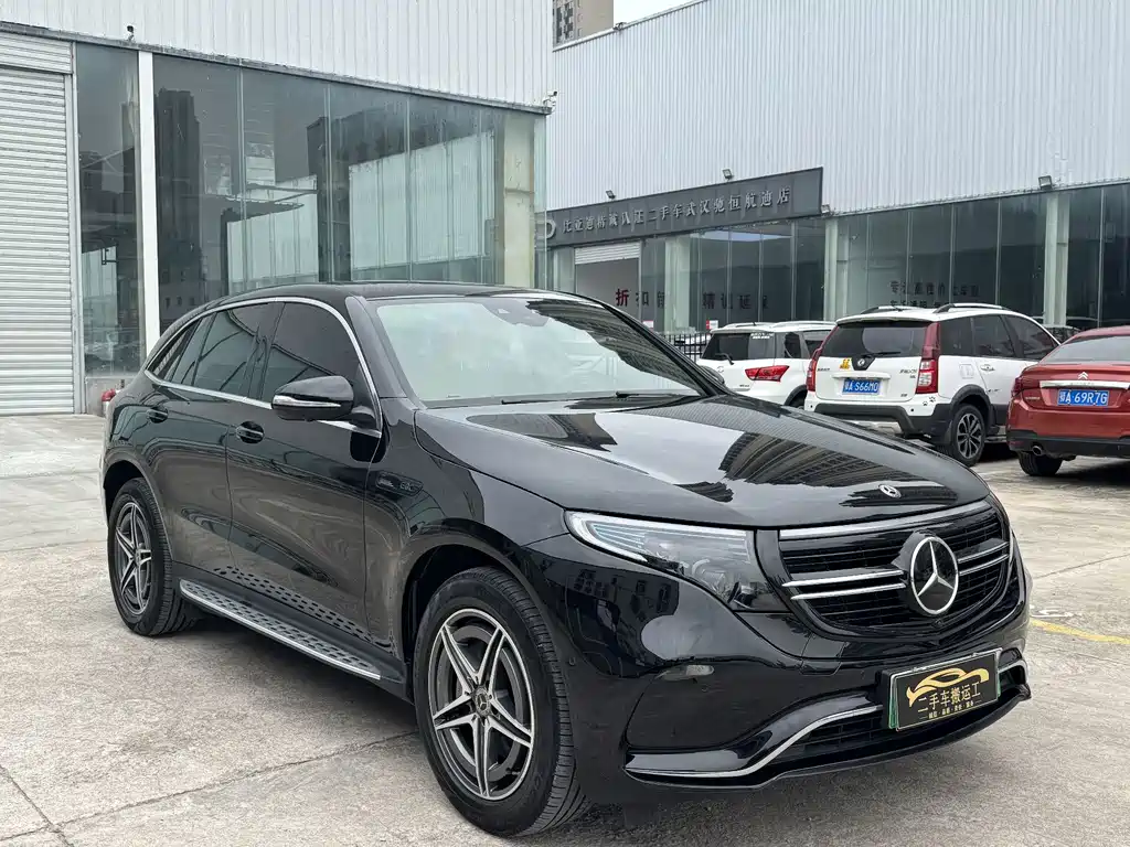 Mercedes-Benz EQC 2020