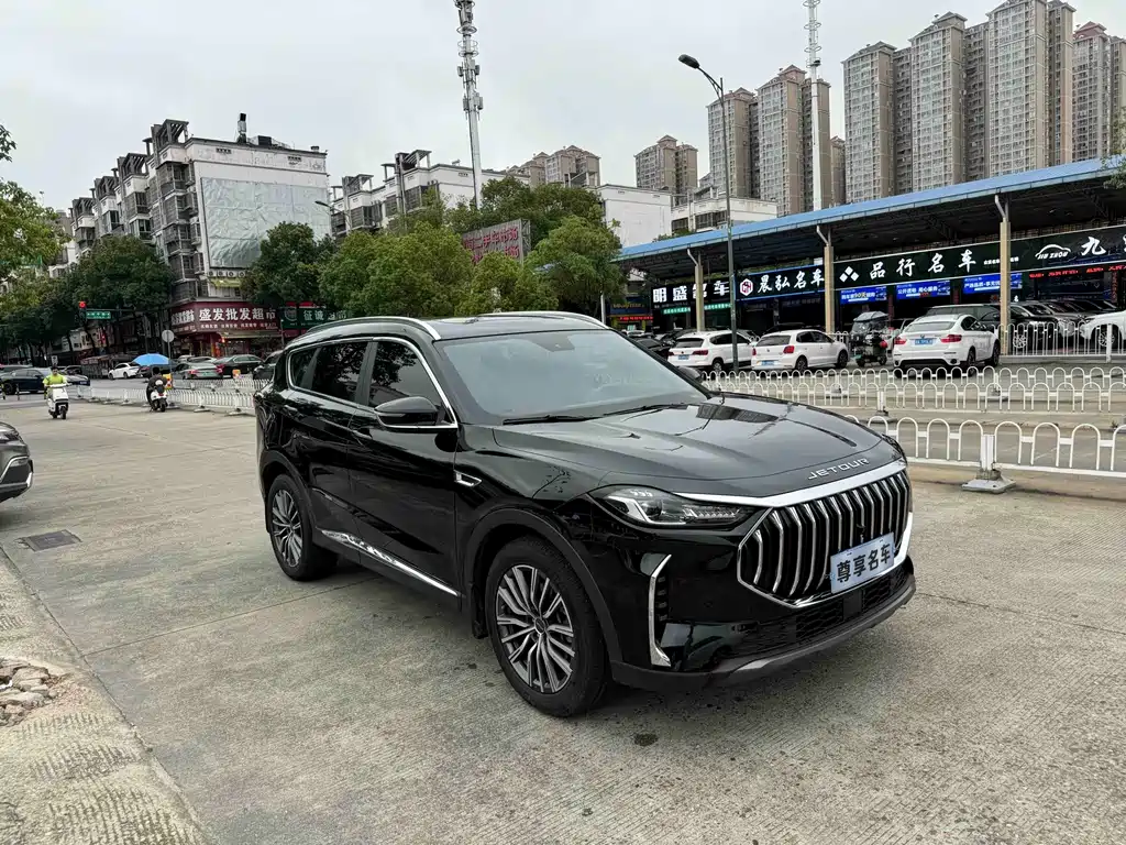 Jetour X70 PLUS 2025