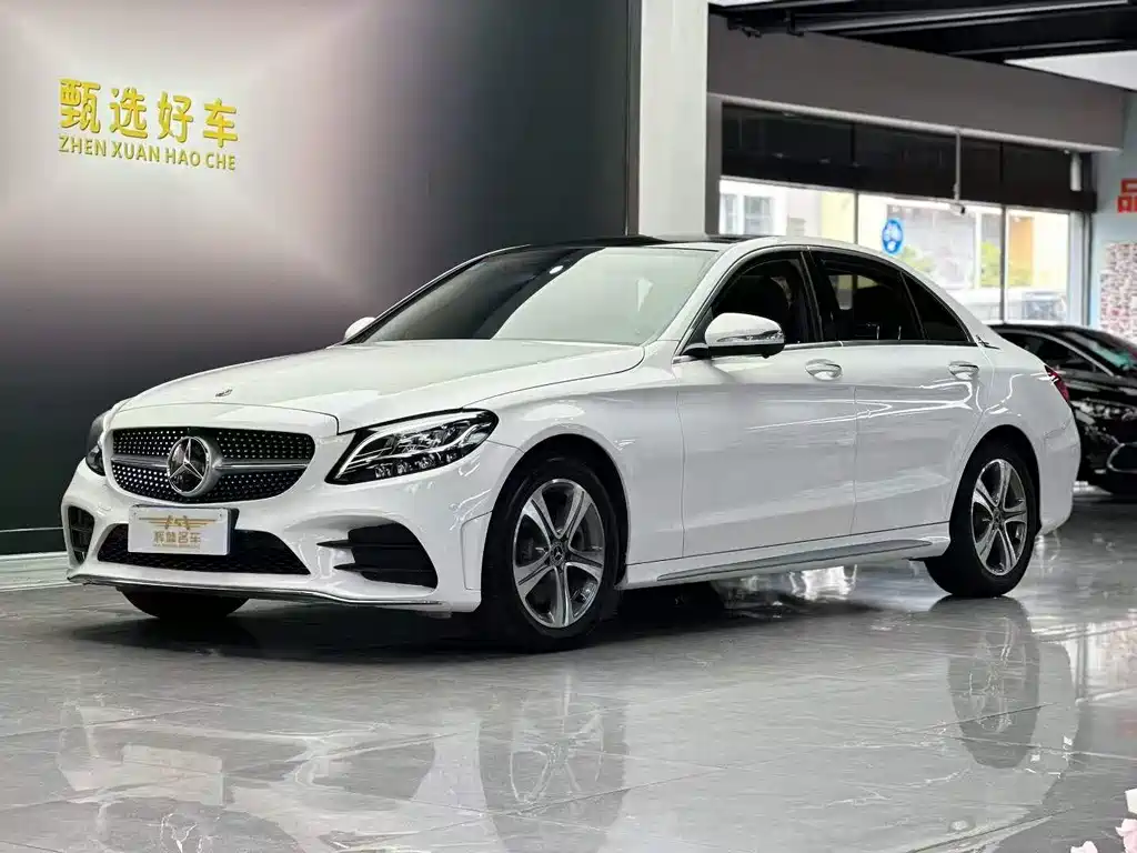 Mercedes-Benz C-Class 2019 — фото 1