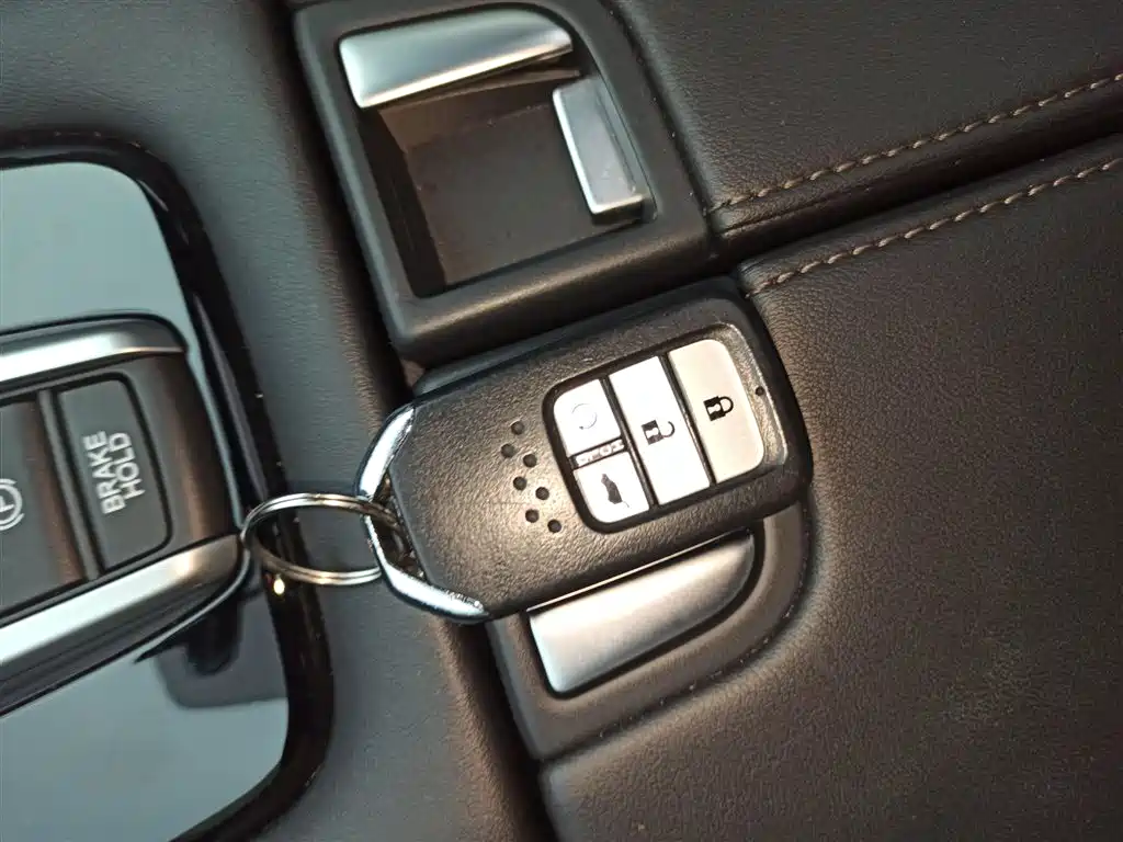 Honda UR-V 2023 — фото 11