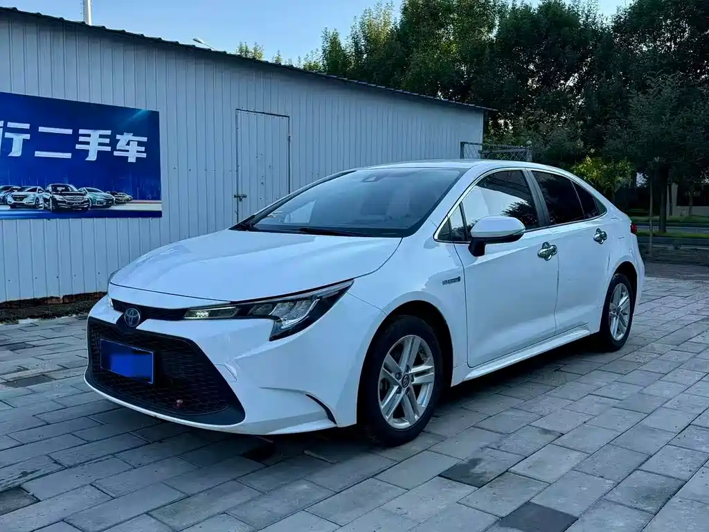 Toyota Levin 2023 — фото 1