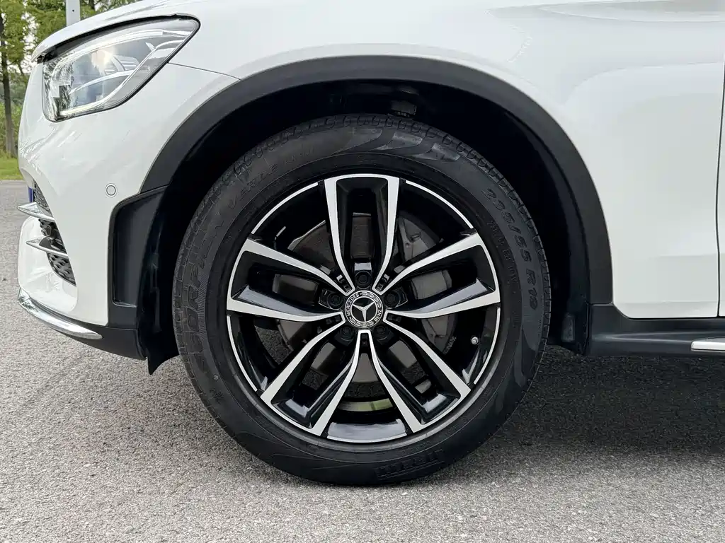Mercedes-Benz GLC 2020 — фото 14